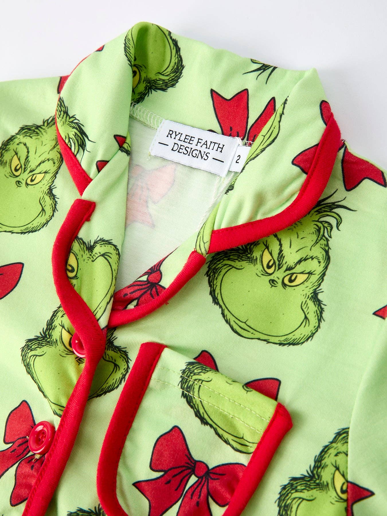 Girls Grinch Christmas Pajama Set with Bow Print – Festive Holiday Sleepwear
