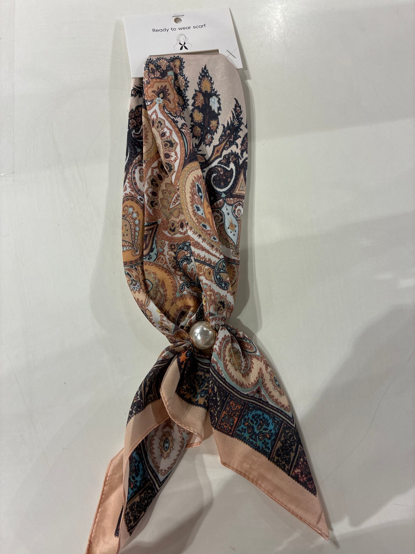 Women's Trendy Magnetic Scarf