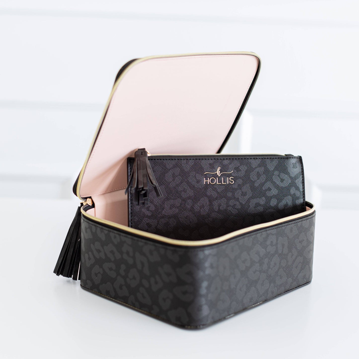 Hollis - Black Leopard Jett Setter