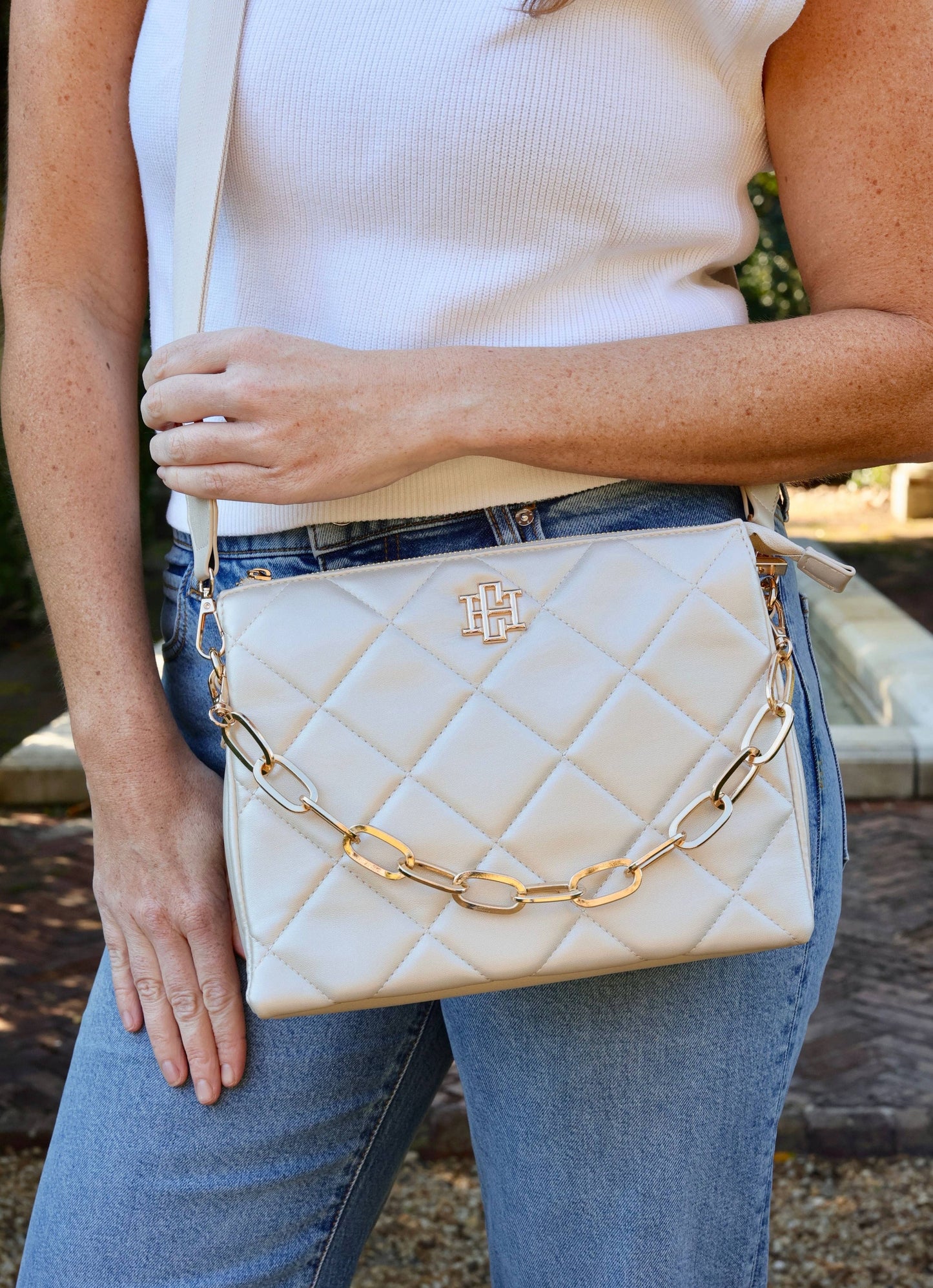 Ariana Crossbody PEARL QUILTED LD