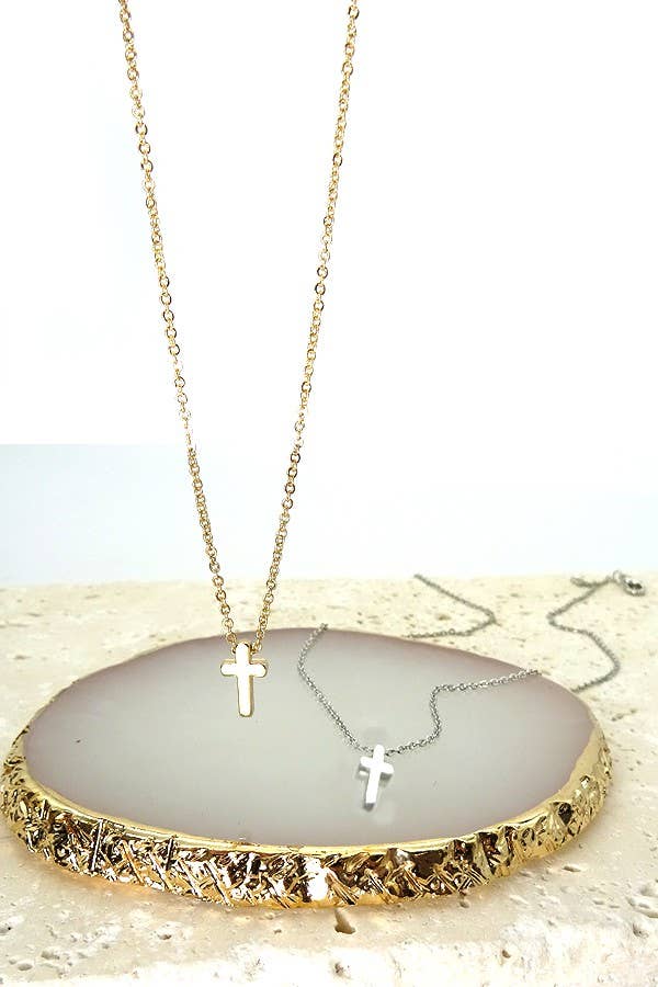 JOSSLYN by wall to wall - CLASSIC MINI CROSS NECKLACE | 47N15737-CROSS