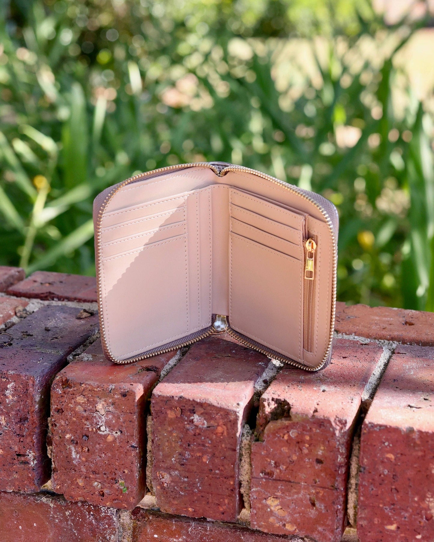 Caroline Hill - Blakely Wallet Black Pearl DQ