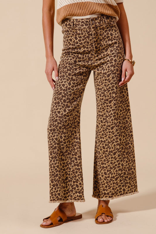 MID RISE LEOPARD TWILL DENIM FRAYED HEM WIDE LEG PANTS