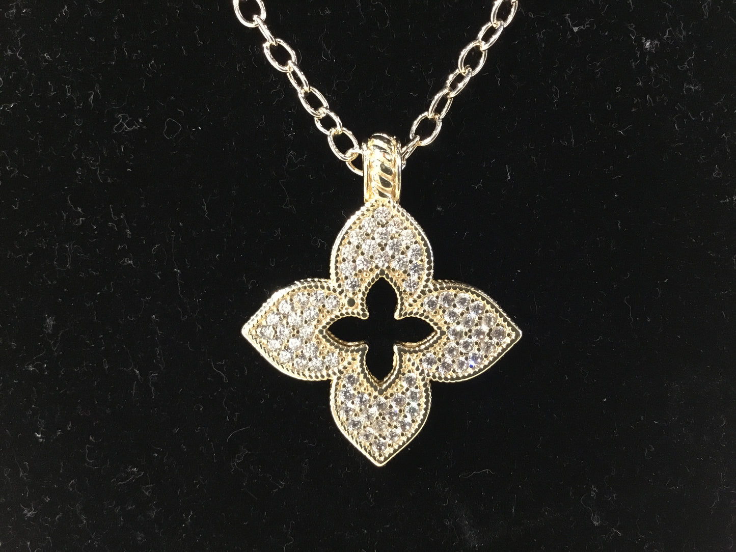 Gold Clover Pendant Necklace with Pave Crystal