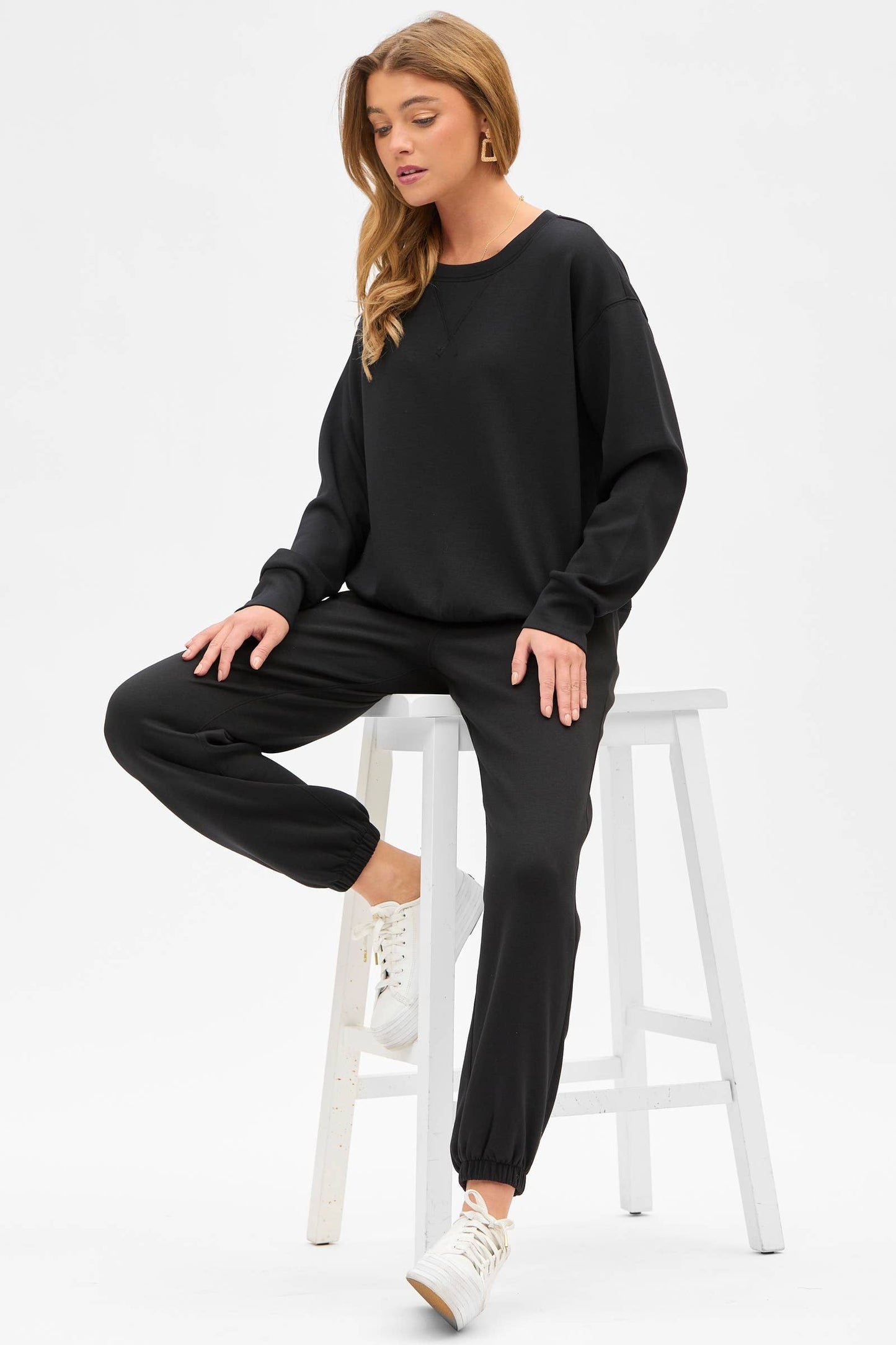 Crew Neck Pullover + Jogger Set TRVSET-MALIBU