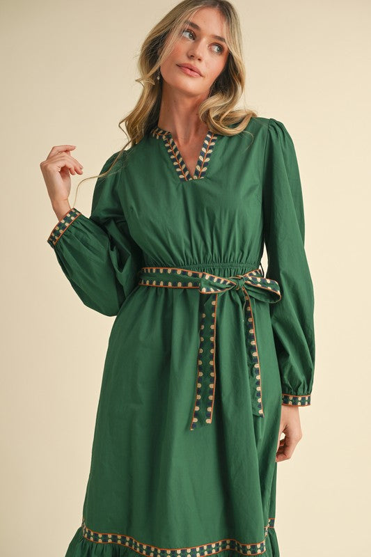 EMBROIDERED PUFF SLEEVE MIDI DRESS