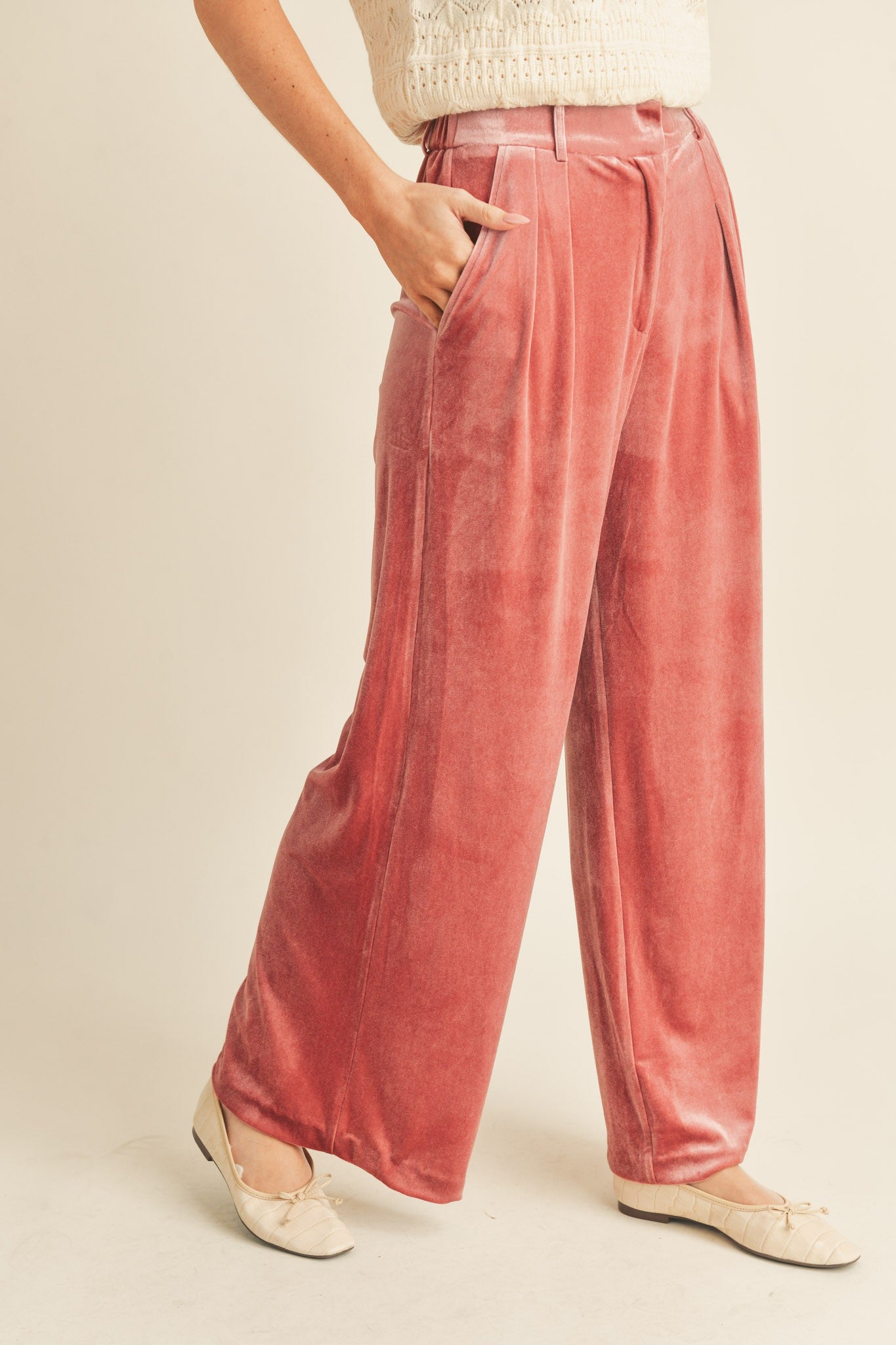 WIDE LEG VELVET PANTS