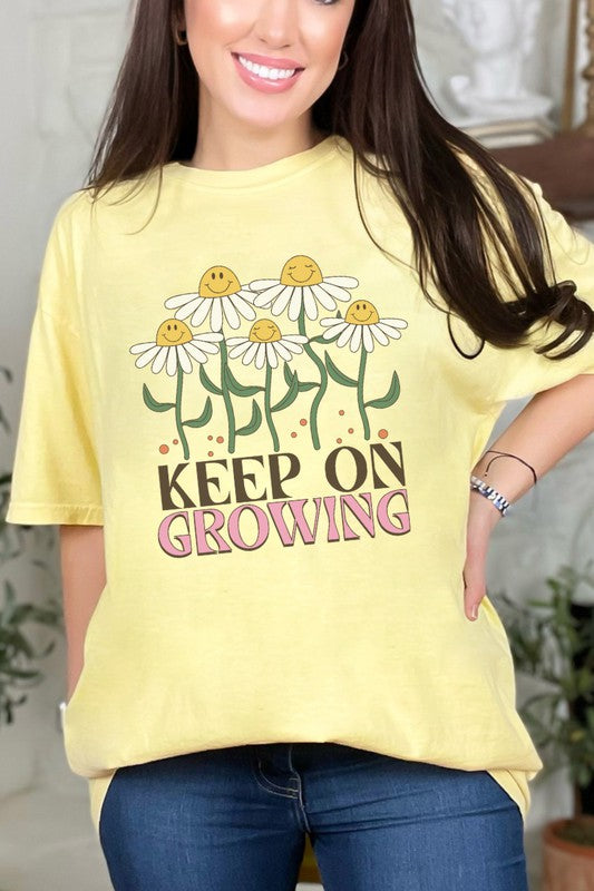 Keep on Growing Comfort Colors Graphic Tee