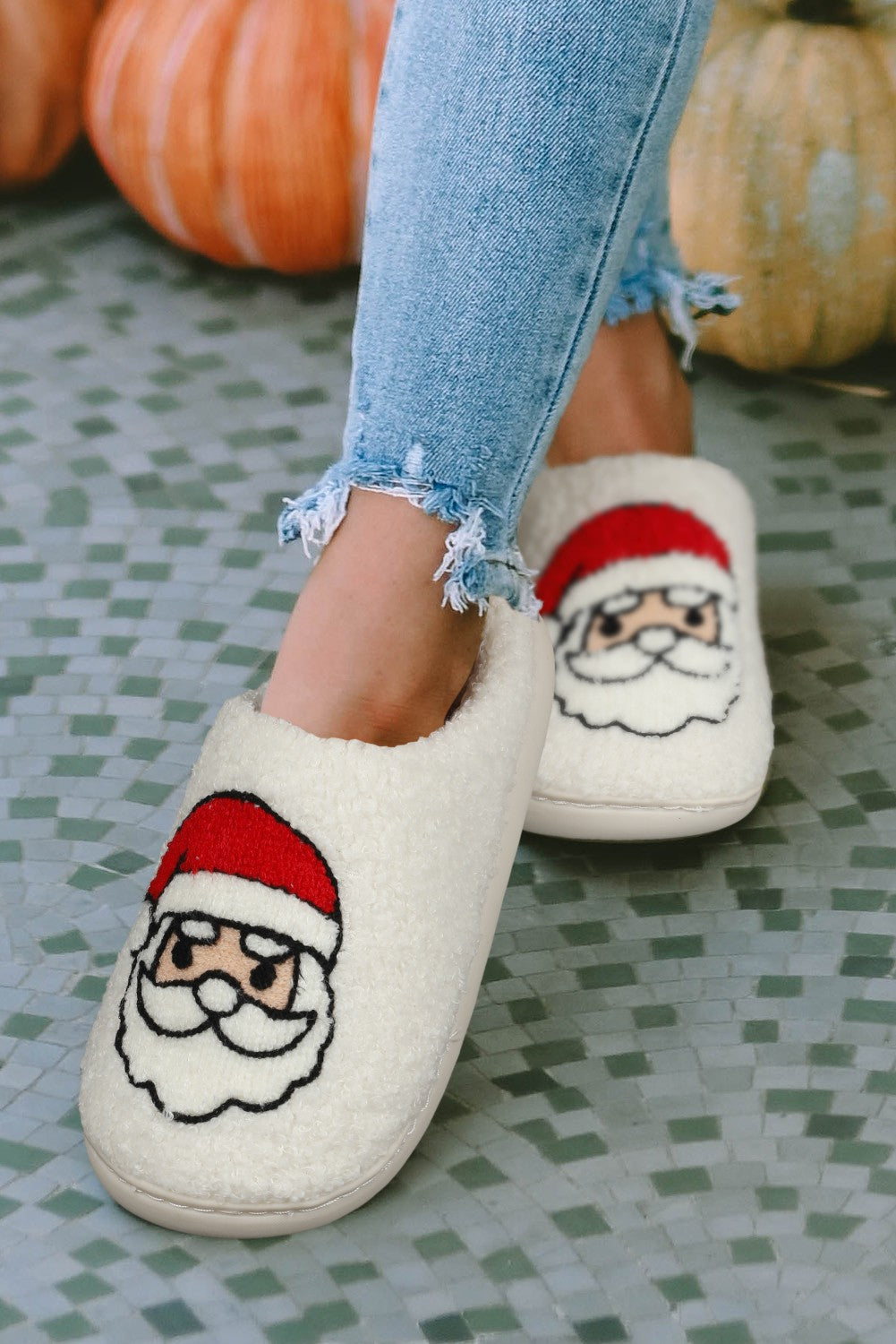 Christmas Santa Clause Graphic Plush Slippers