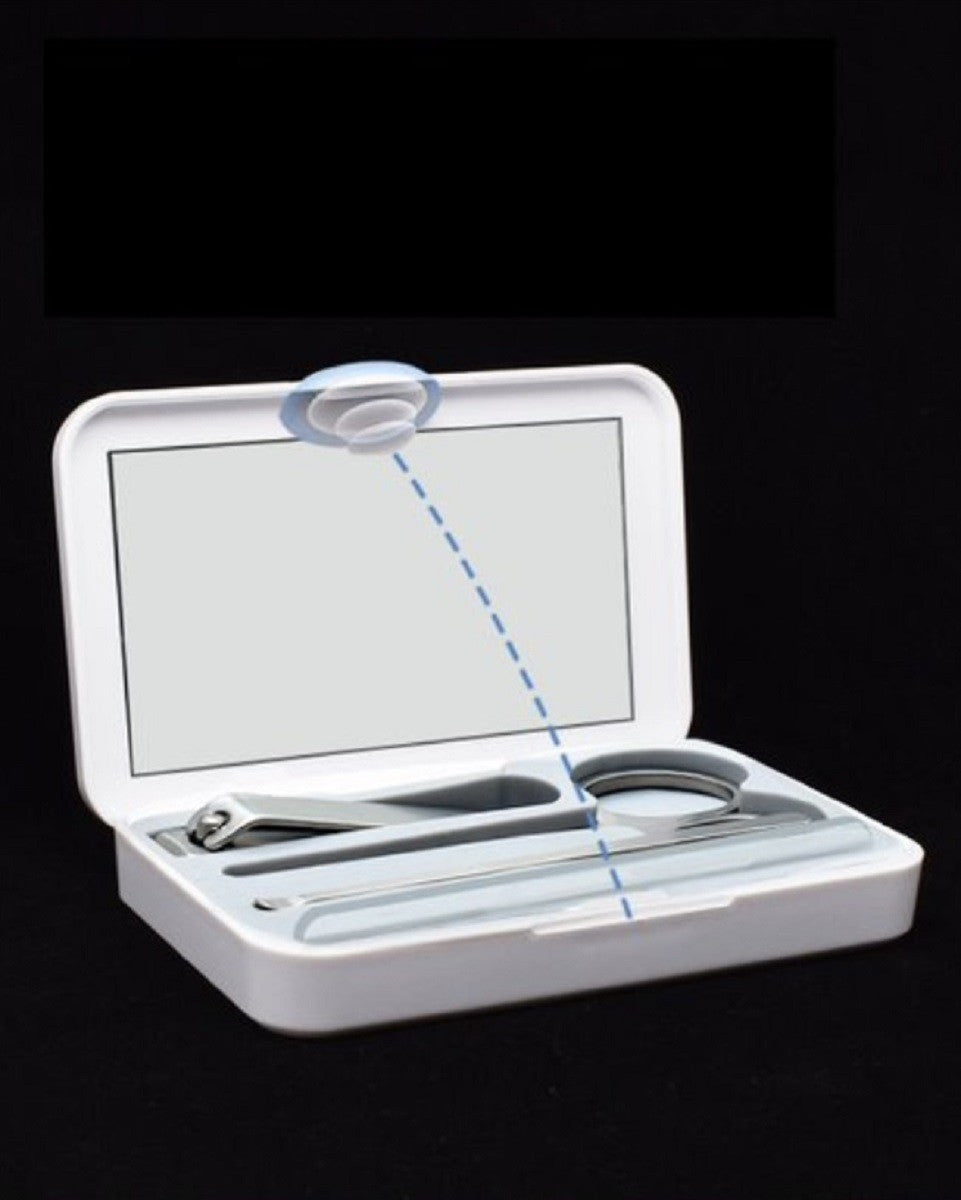 NAIL GROOMING KIT WITH MIRROR TRAVEL CASE