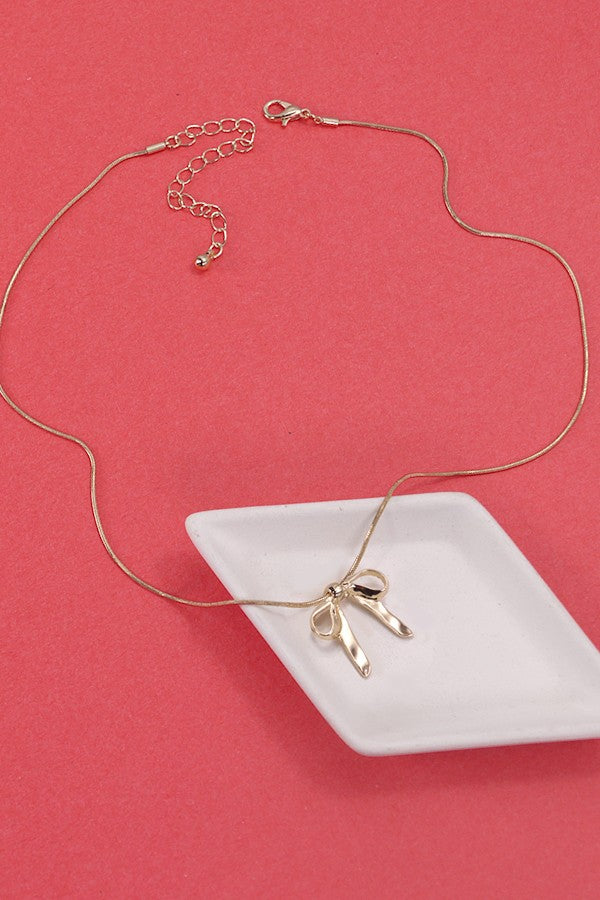 BOW RIBBON SNAKE CHAIN NECKLACE