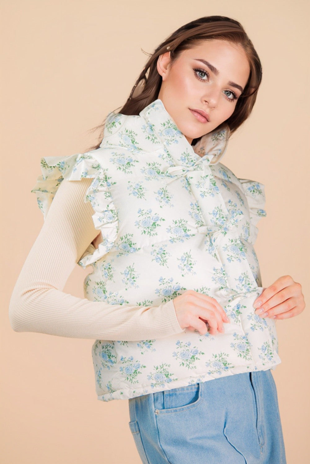 Front Bow Ruffle Sleeve Puffer Vest