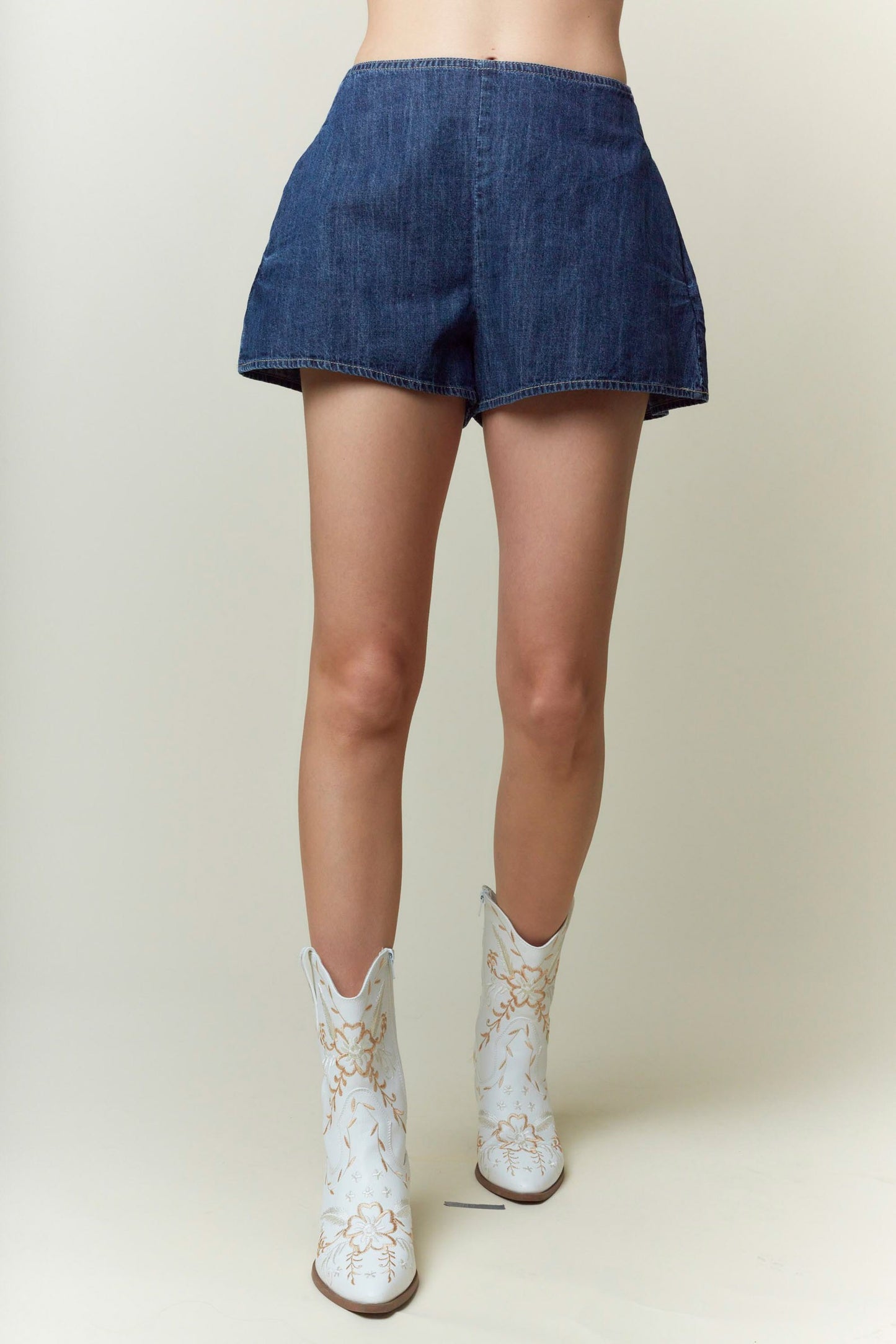 Washed Denim Back Smocking Detail Shorts
