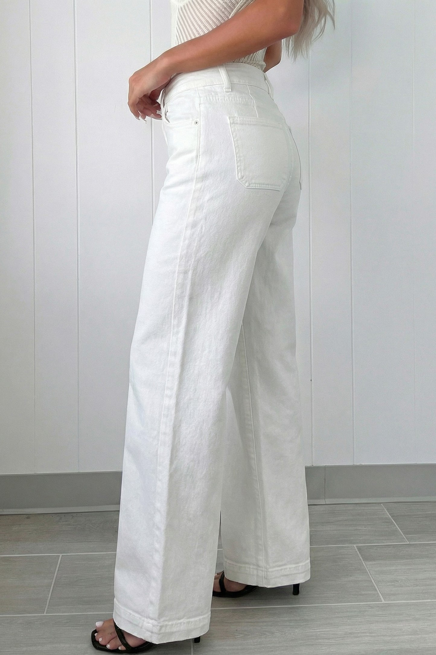 2-button High Waist Flared Bottom White Jeans