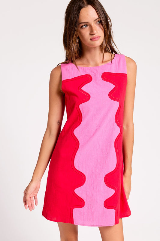 Wavy Pop Shift Dress
