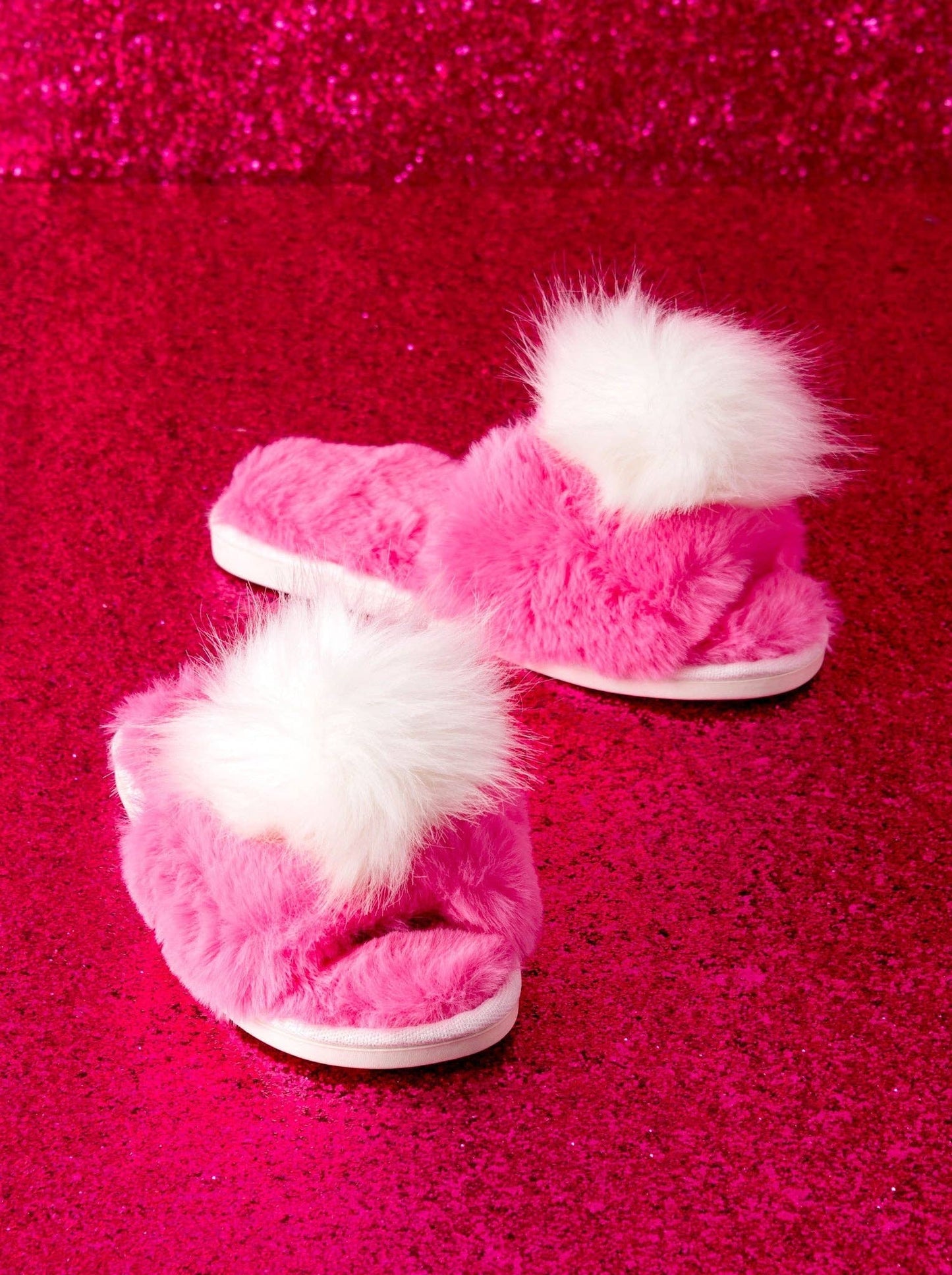 CHB Pom Pom SLIPPERS, MAGENTA