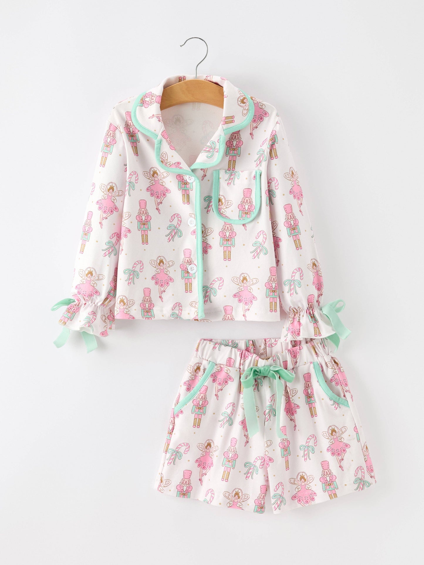 CHB-Christmas Mommy and Me Holiday Print Pajama Set