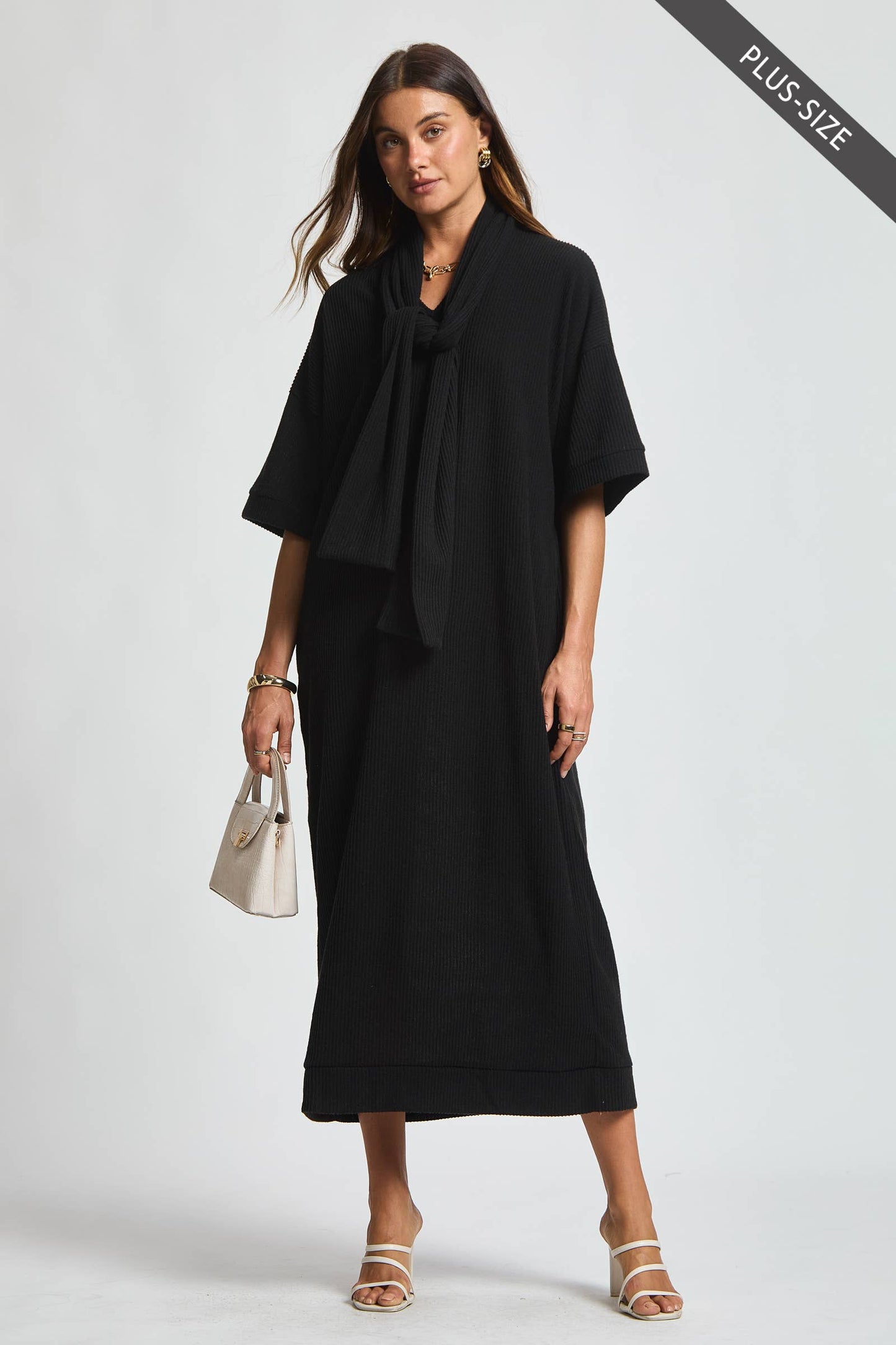 Dear Scarlett - PLUS SIZE Relaxed Fit Ribbed Maxi Dress