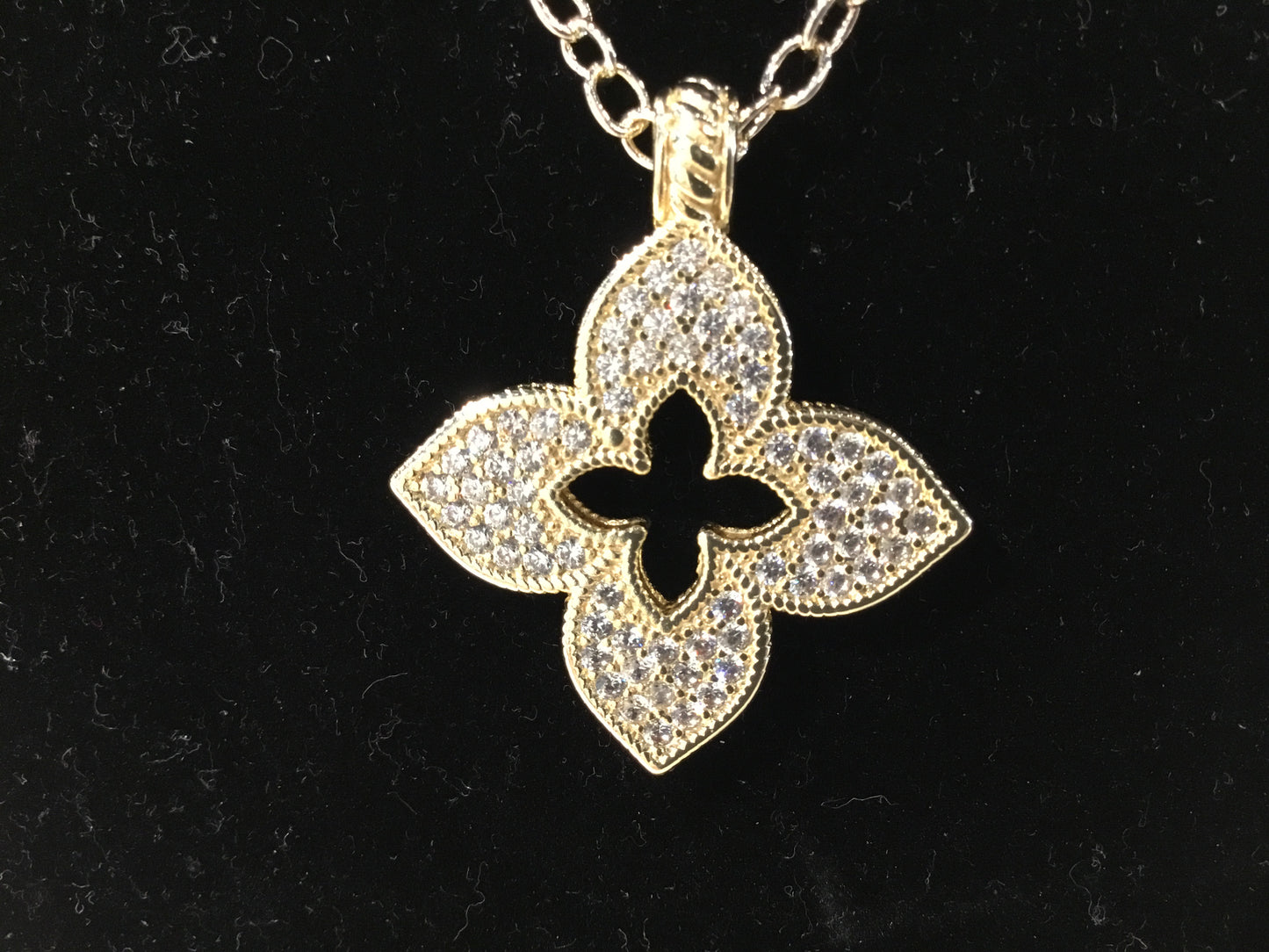 Gold Clover Pendant Necklace with Pave Crystal