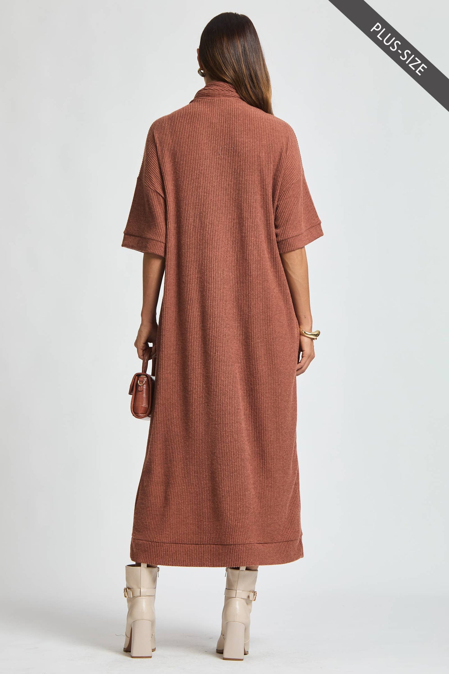 Dear Scarlett - PLUS SIZE Relaxed Fit Ribbed Maxi Dress
