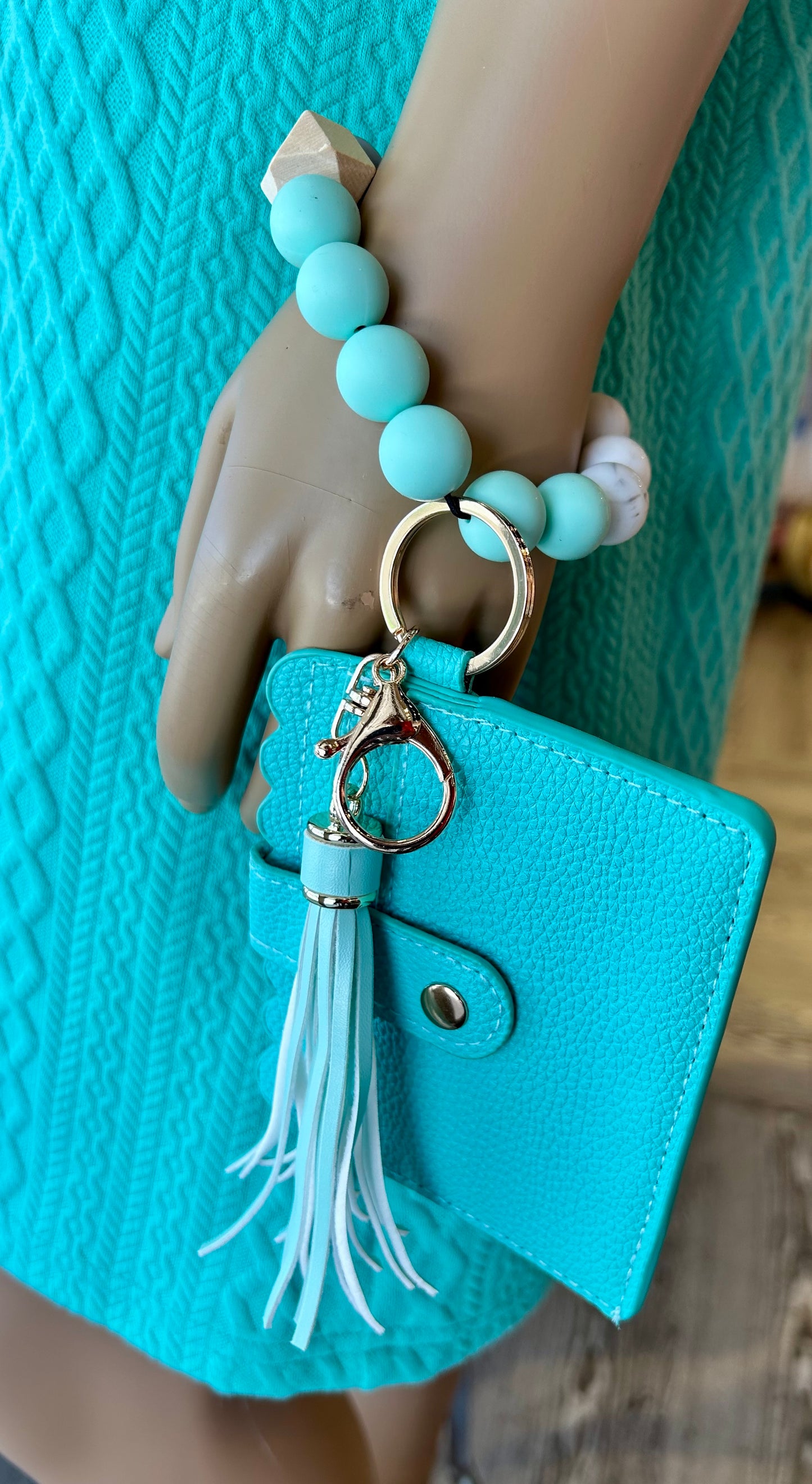 BEADED BRACELET KEYCHAIN CARD HOLDER WALLET