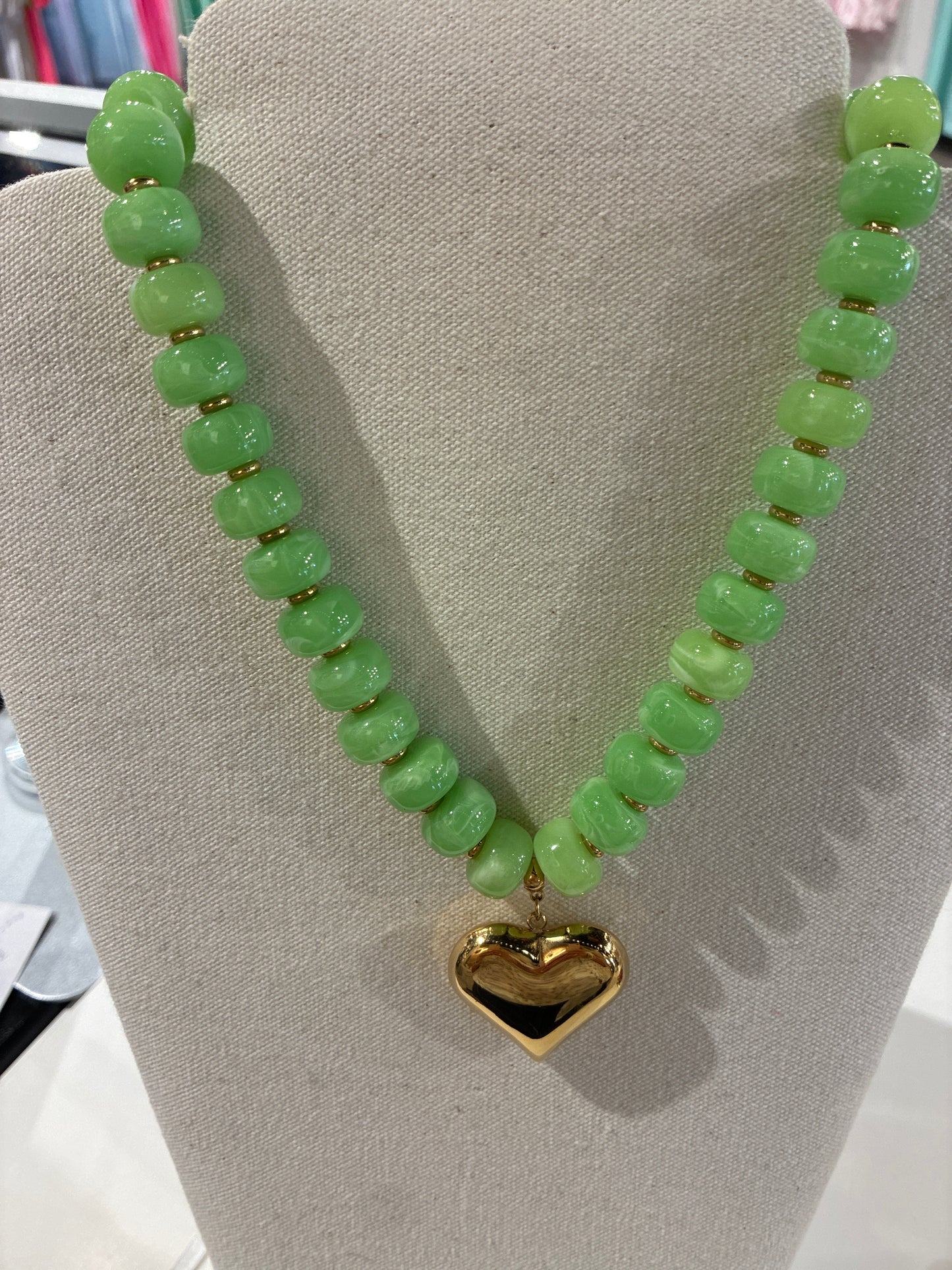 Marble Risen Beaded Heart Pendant Necklace