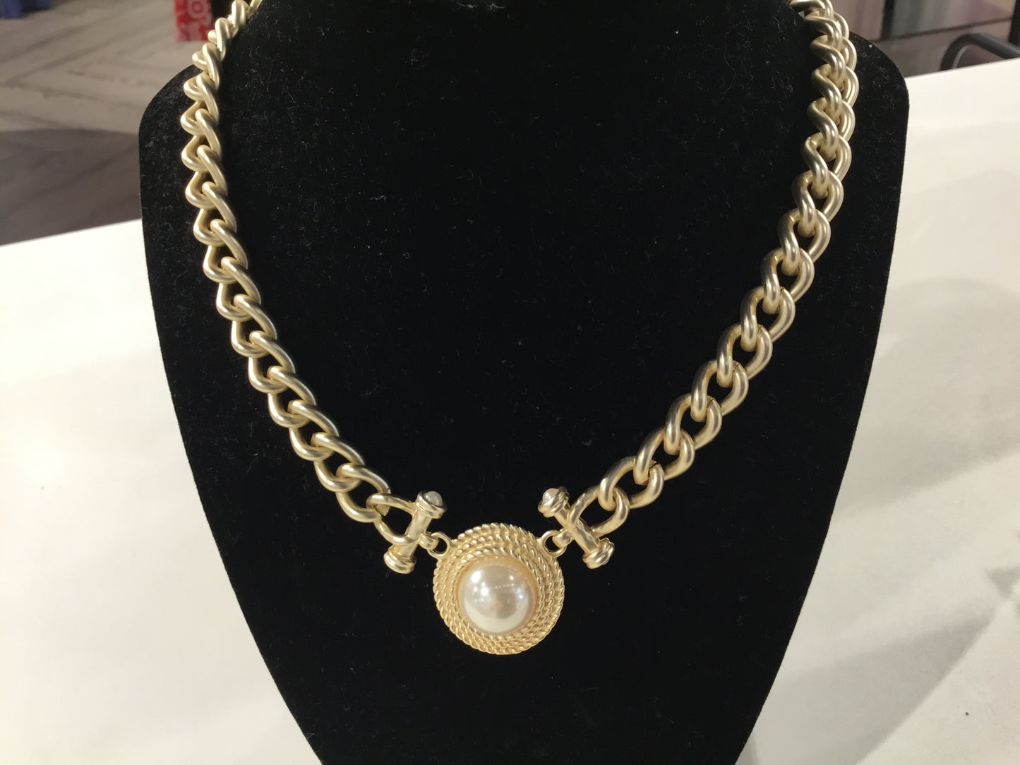 Matte Gold Chain with Pearl Circle Charm