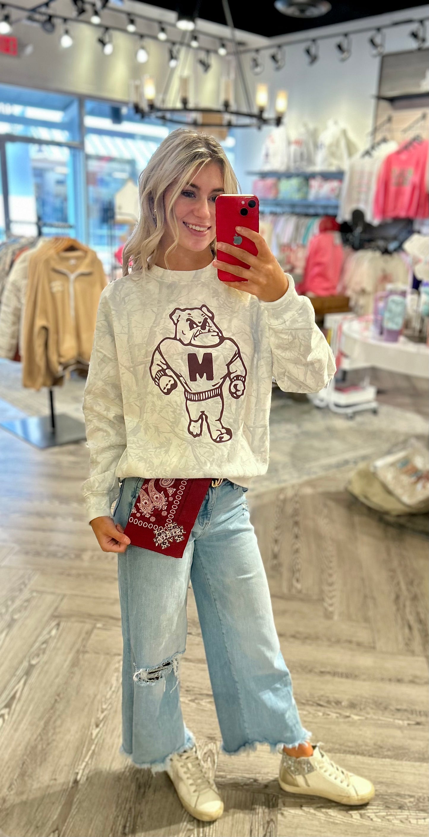 Bulldogs camo sweatshirt