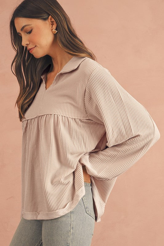 Texture V-Neck Bubble Sleeve Flowy Blouse