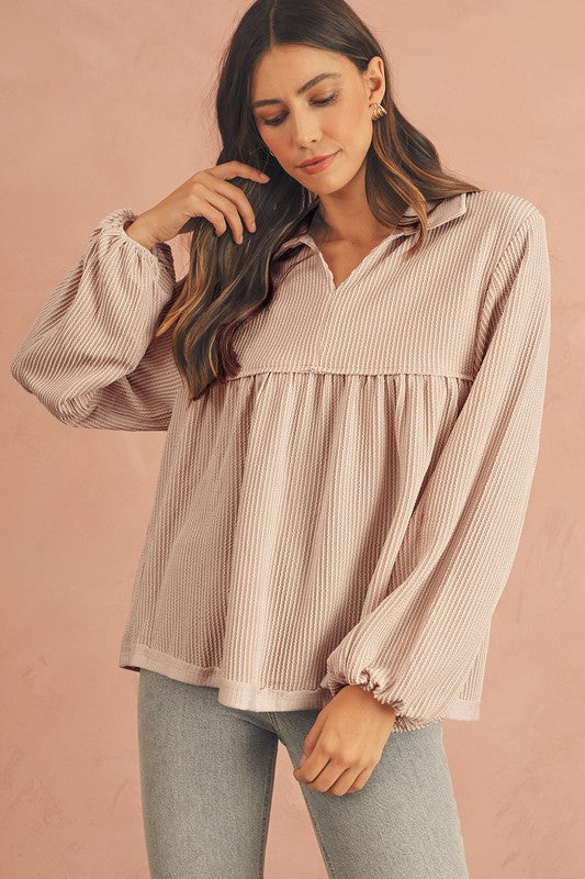 Texture V-Neck Bubble Sleeve Flowy Blouse