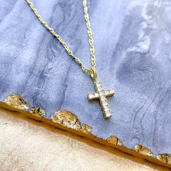 18k Gold Cross Necklace