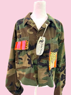 CAMO CROPPED PINK TIGER JACKET