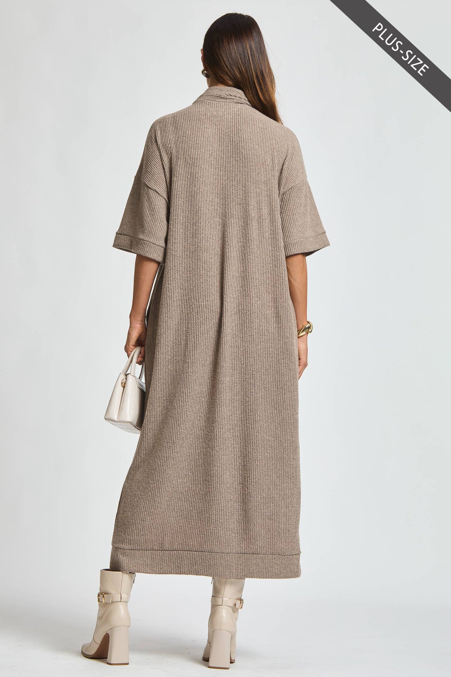 Dear Scarlett - PLUS SIZE Relaxed Fit Ribbed Maxi Dress