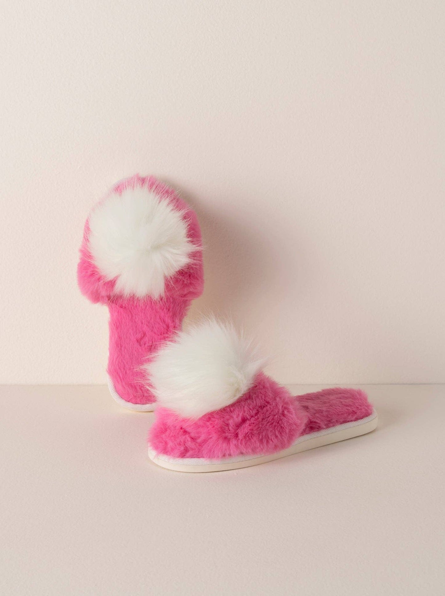 CHB Pom Pom SLIPPERS, MAGENTA