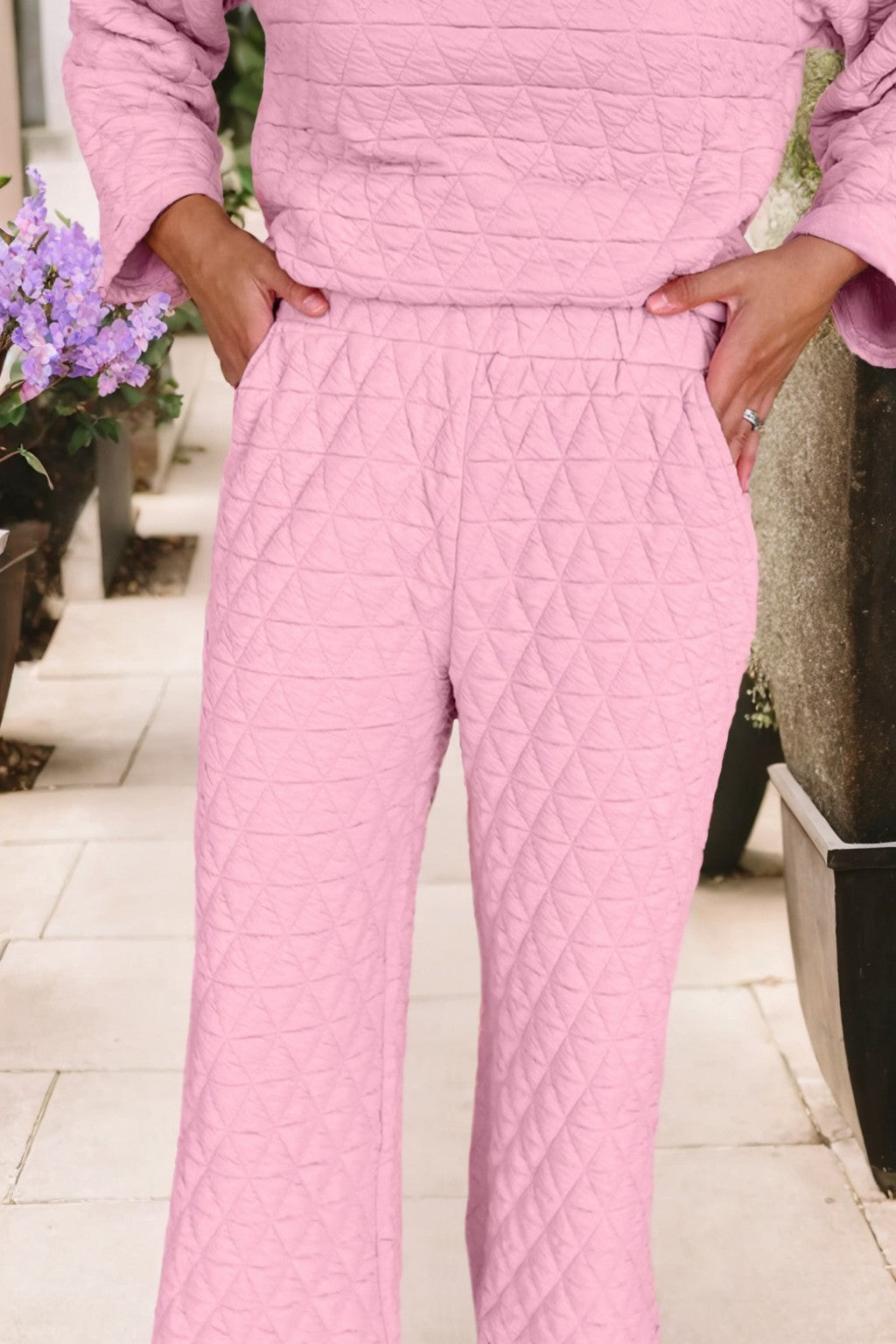 Solid Quilted Pullover and Pants Outfit