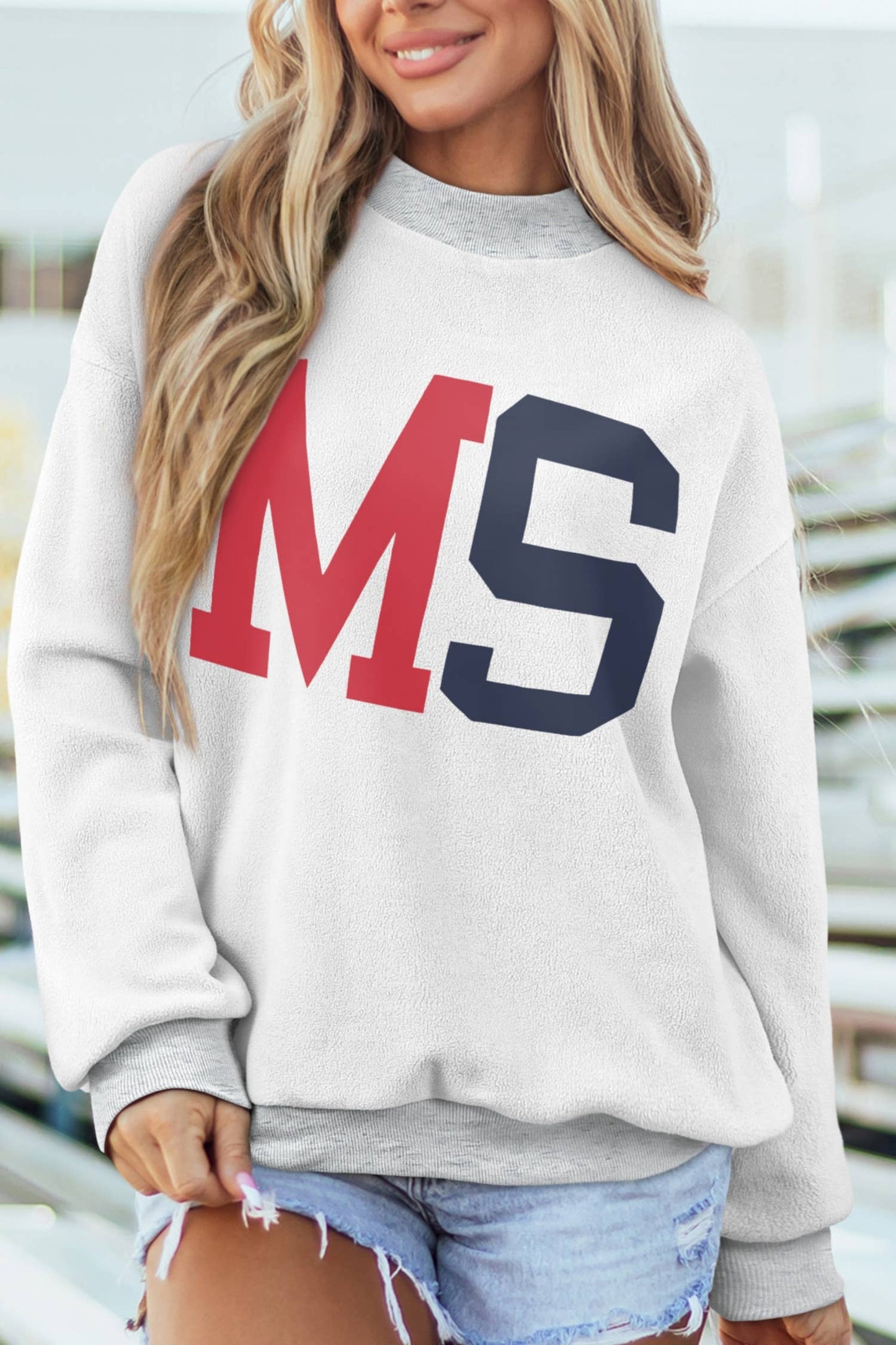 MISSISSIPPI Reversible Mock Neck Oversize Sweatshirt