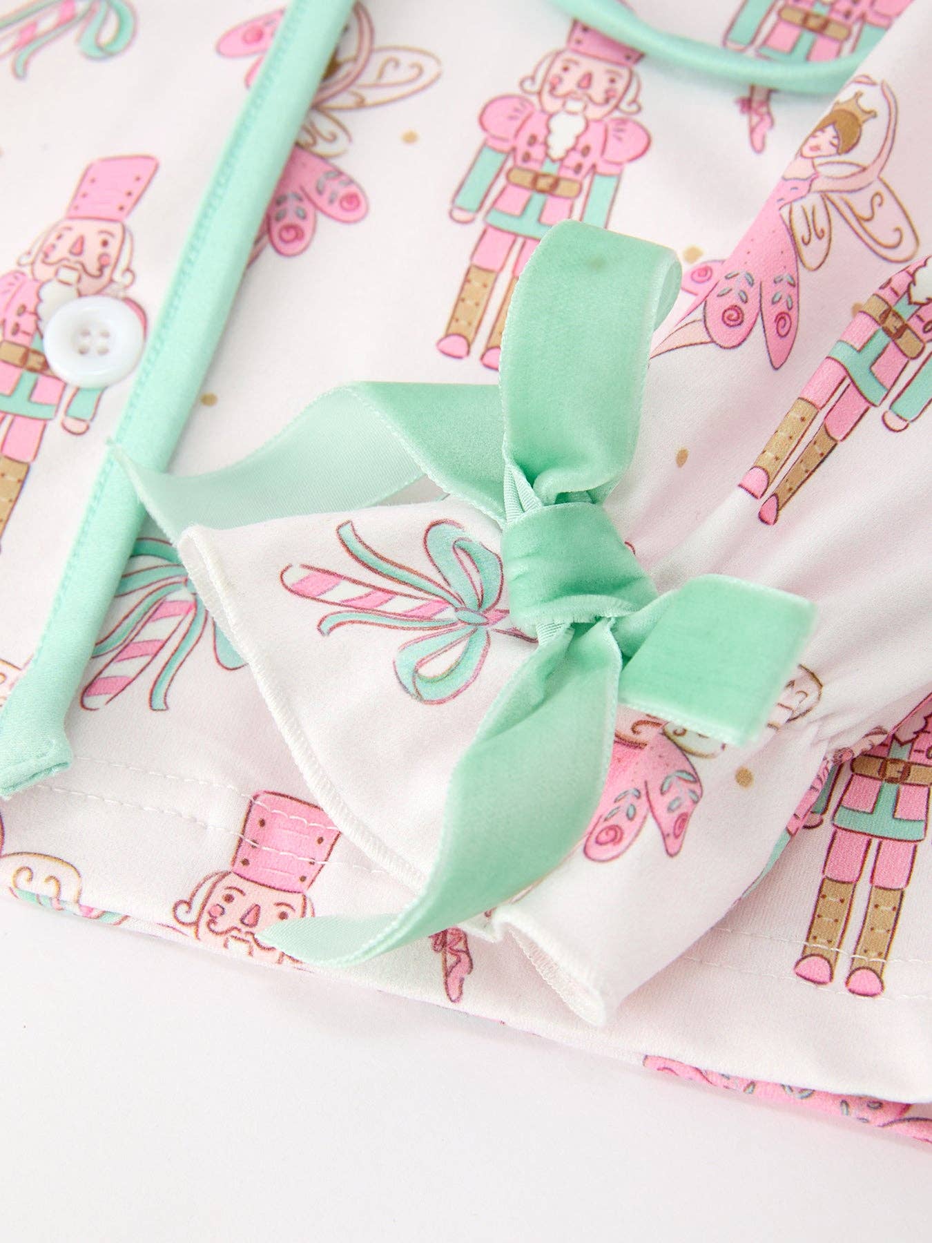 CHB-Christmas Mommy and Me Holiday Print Pajama Set