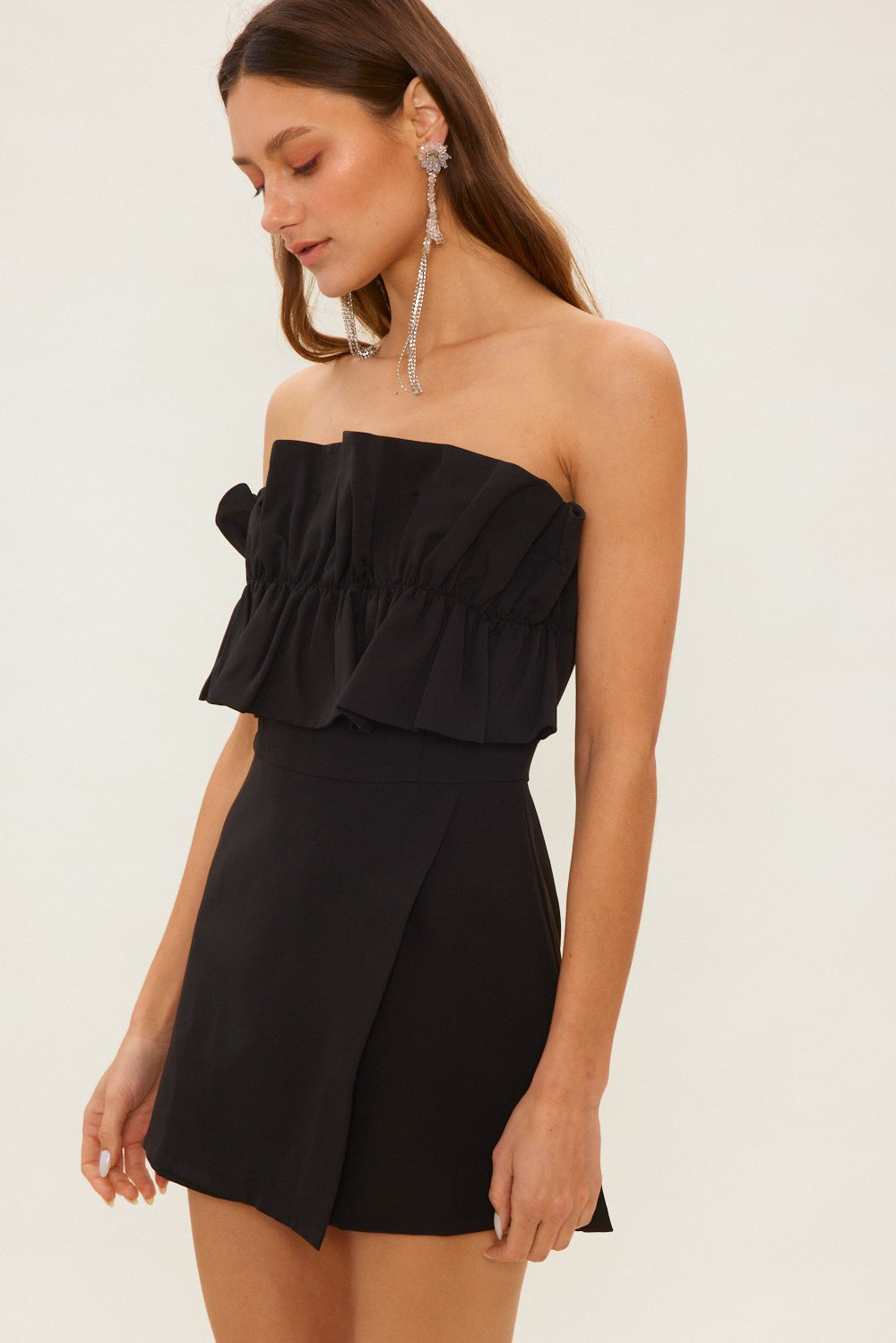 RUFFLE TUBE DETALED ROMPER