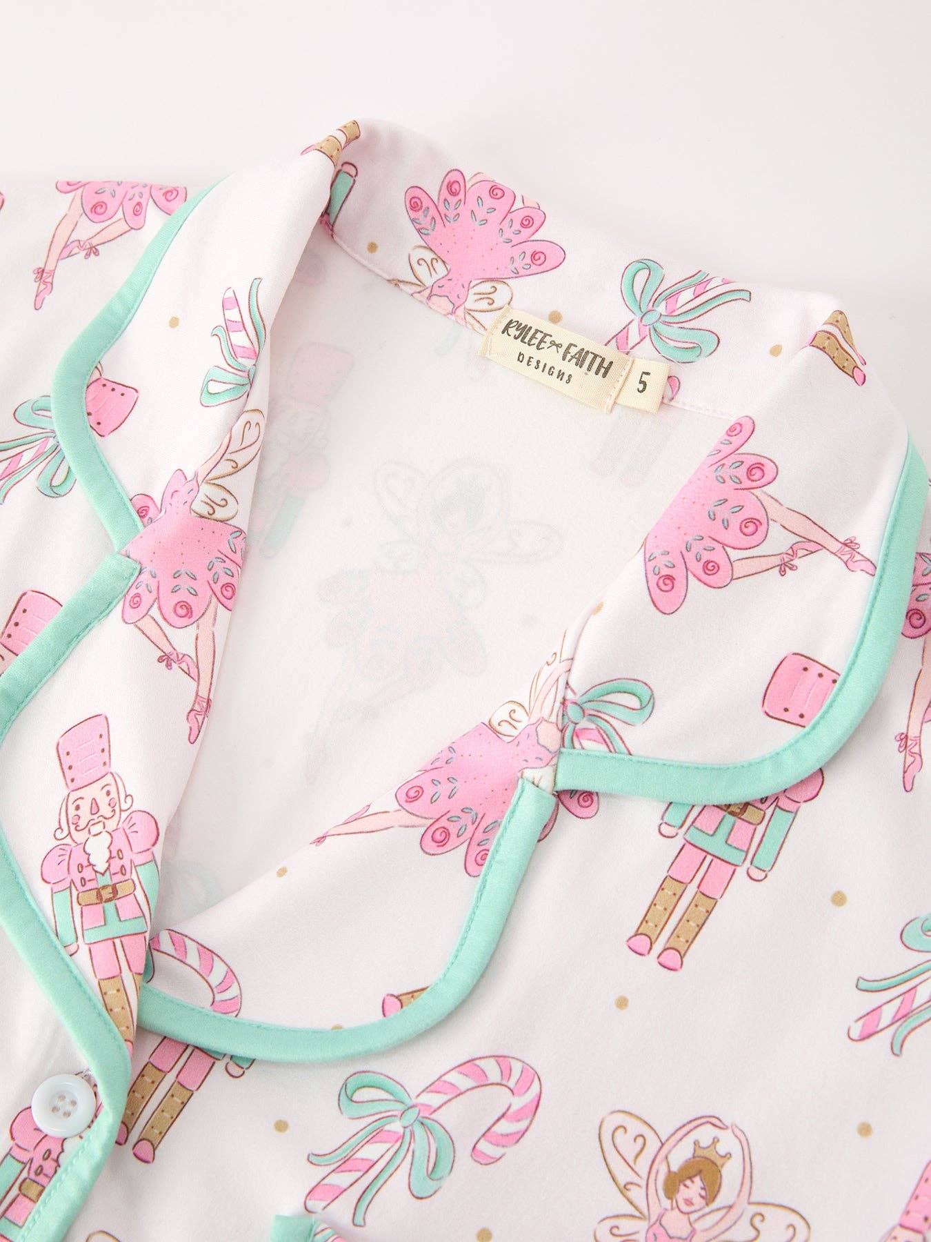 CHB-Christmas Mommy and Me Holiday Print Pajama Set