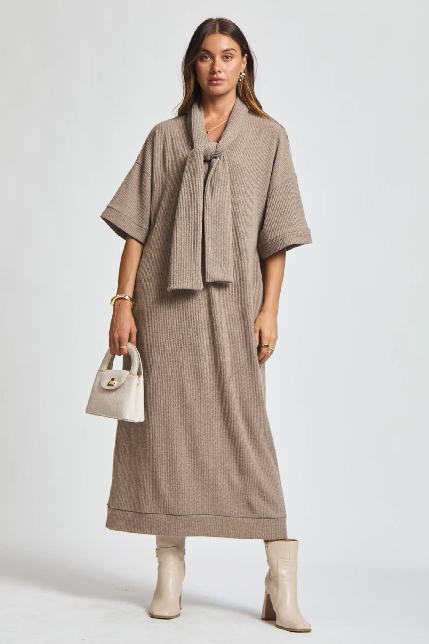 Dear Scarlett - Relaxed Fit Ribbed Maxi Dress