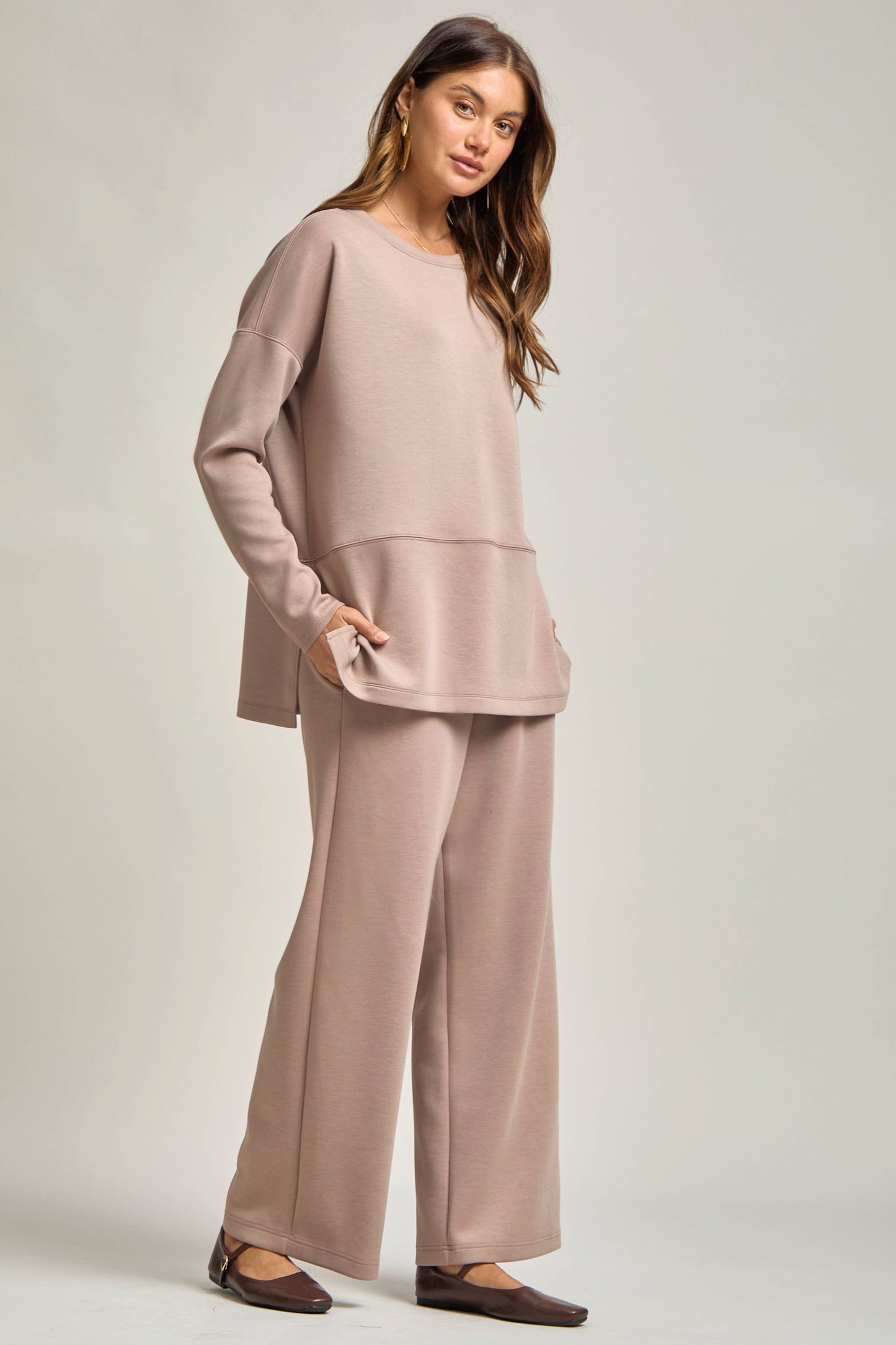 Dear Scarlett - Tunic Top + Straight Pants Travel Modal Set