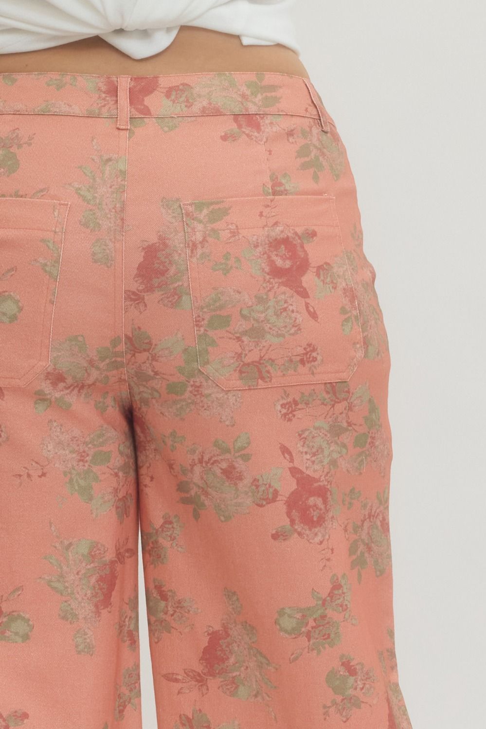Plus Size Floral pattern mid-rise ankle-length pants