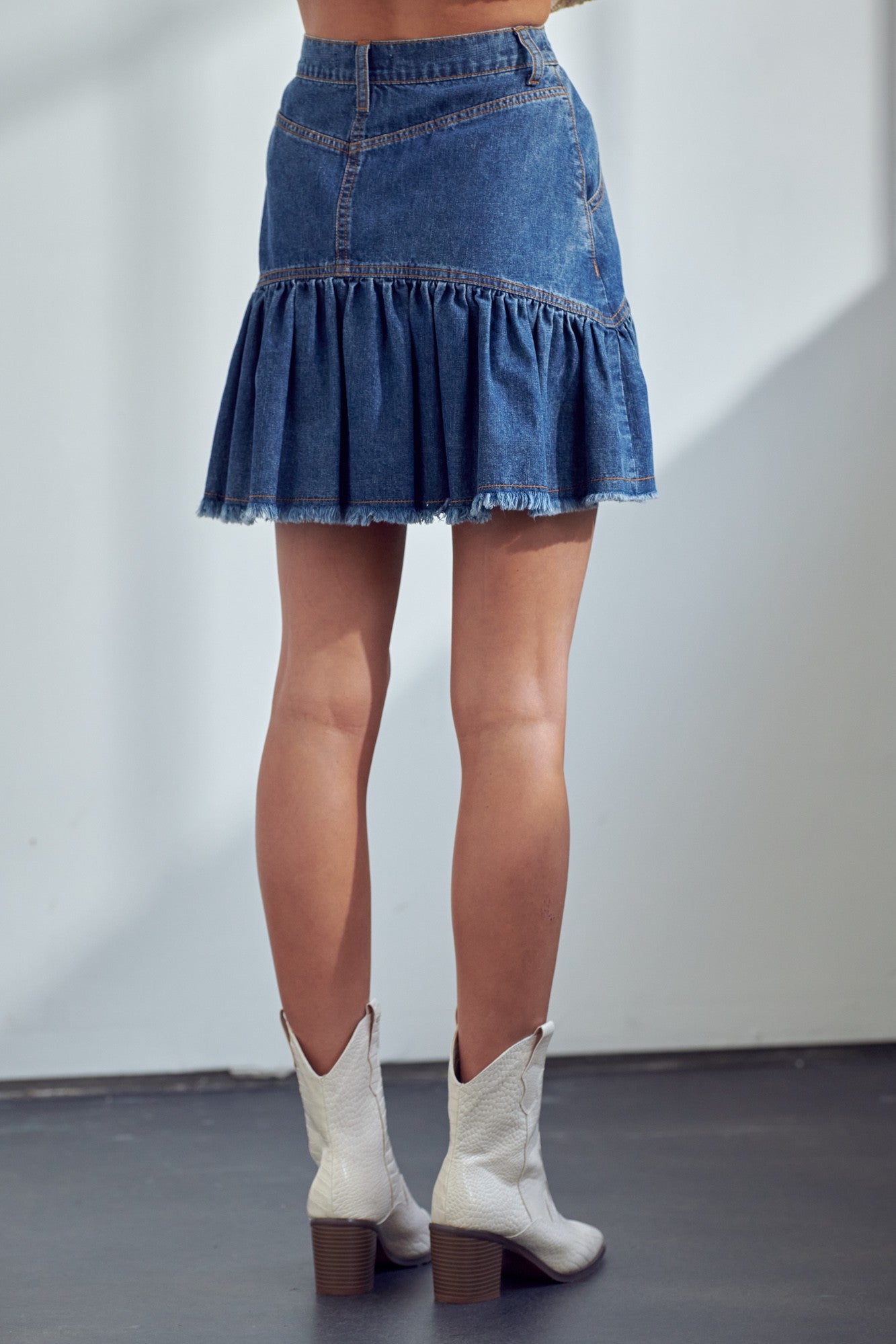 PLEATS DETAILED DENIM MINI SKIRT