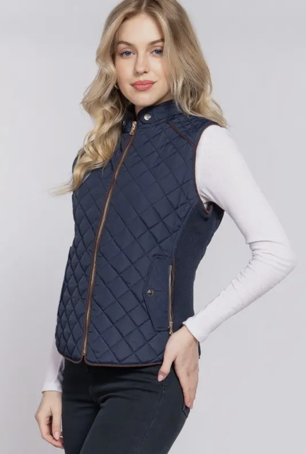 Suede Piping Detail Rib Quilted Padding Vest